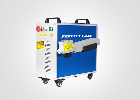 गुणवत्ता  50W Automatic Laser Rust Removal Machine Metal Portable Laser Derusting Cleaner कारखाना