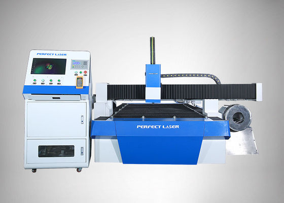 धातु शीट / पाइप के लिए 1000W / 2000W फाइबर लेजर कटिंग मशीन PE-F3015B